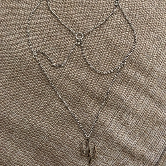 Cactus Web Necklace - Picture 2 of 2